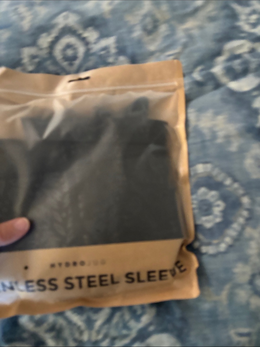 HydroJug Black Stainless Steel Sleeve & Black Bottle Accessory Set - Picture 3 of 4